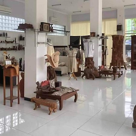 Malang Hill Syariah Redpartner Hotel Buitenkant foto