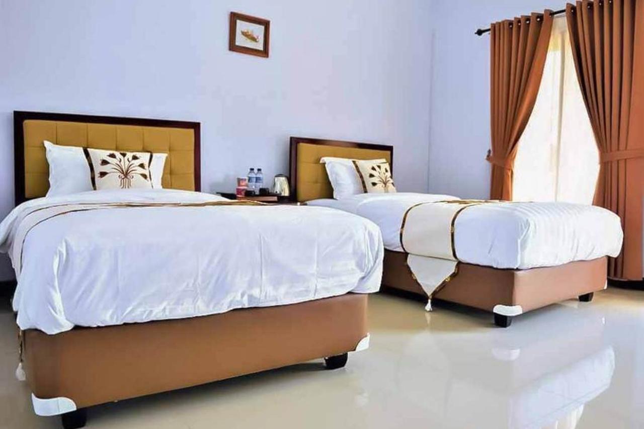 Malang Hill Syariah Redpartner Hotel Buitenkant foto
