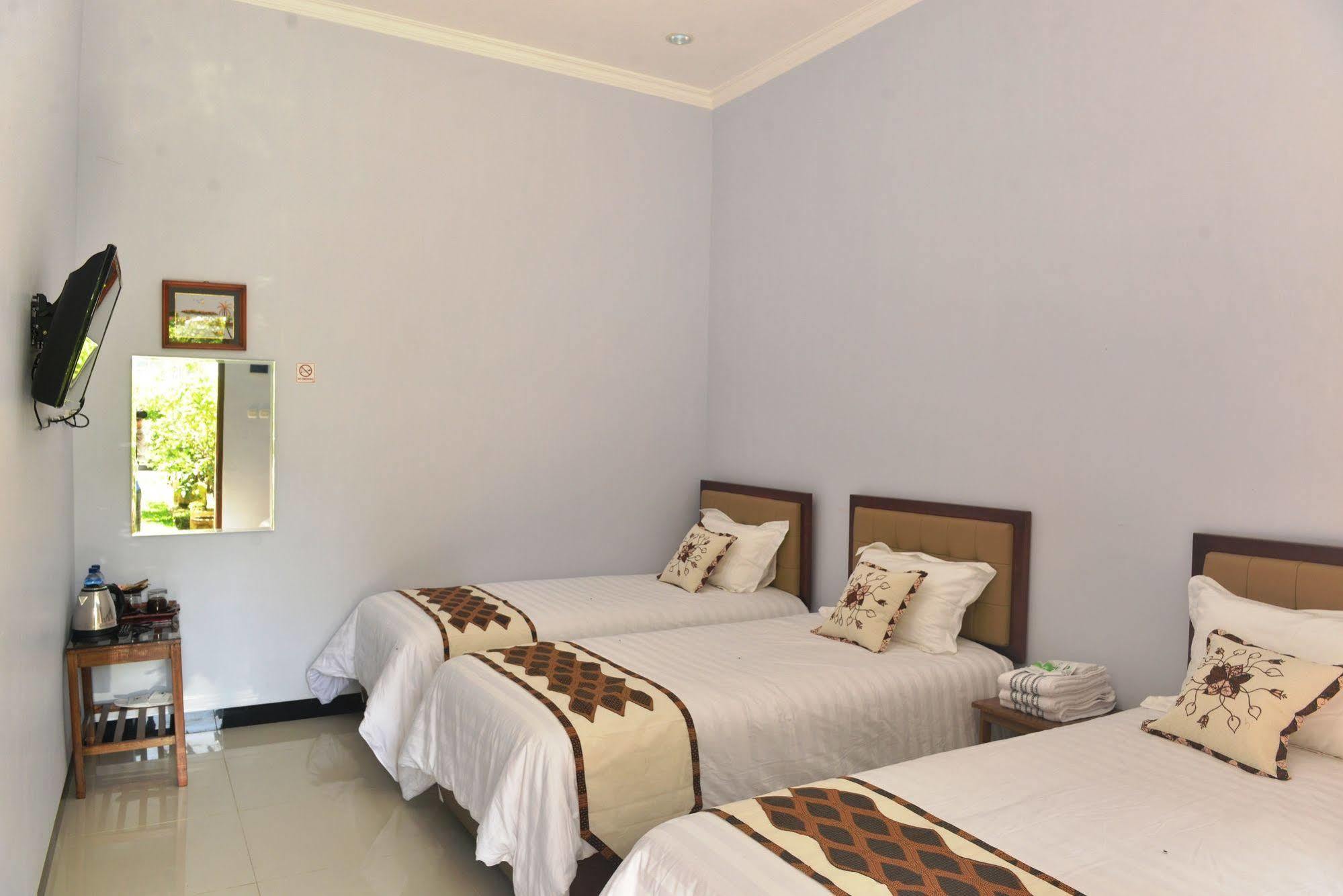 Malang Hill Syariah Redpartner Hotel Buitenkant foto